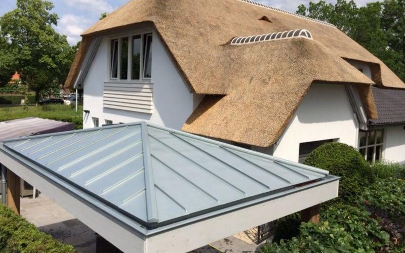 Zinkwerk en dakbedekking bij woning in Assen en omgeving door Installatiebedrijf Klinkhamer